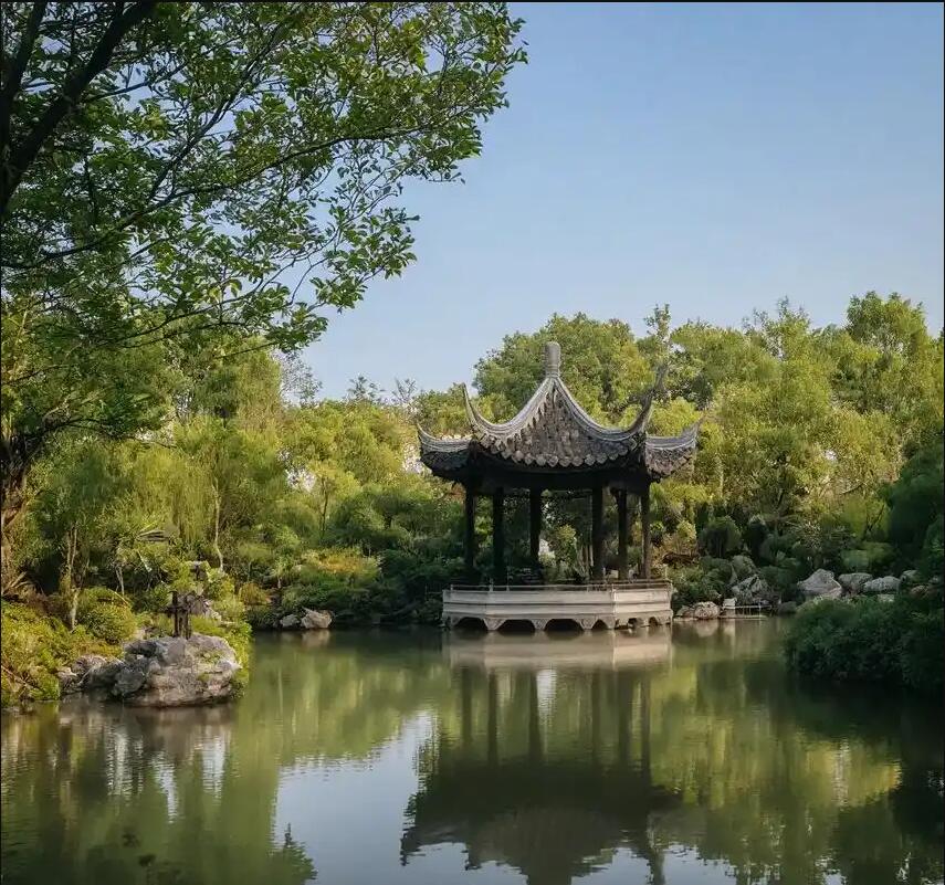 上海雅山餐饮有限公司